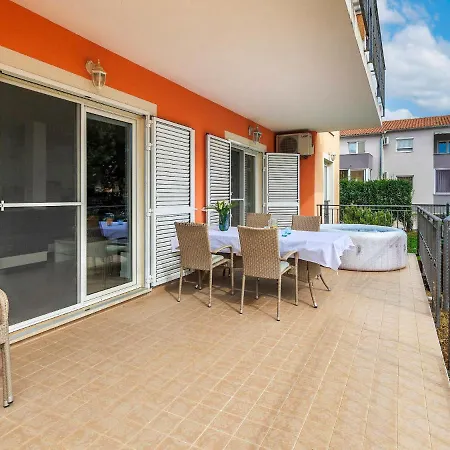 Ivana By Interhome *