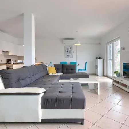 Apartment Ivana By Interhome *