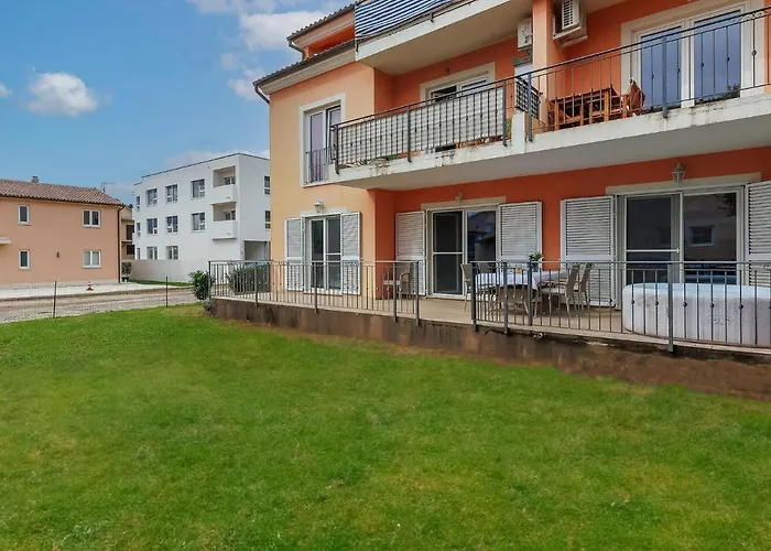 Ivana By Interhome *