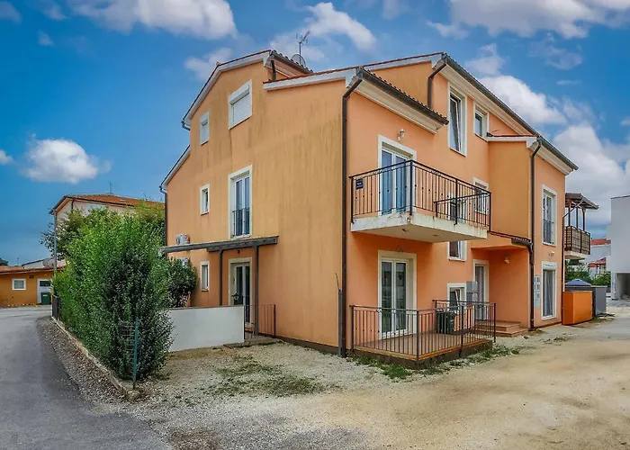 Ivana By Interhome *