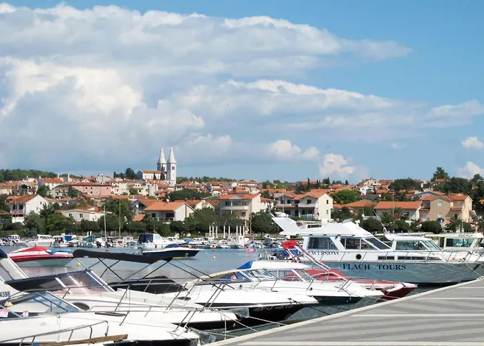 Ivana By Interhome Medolino